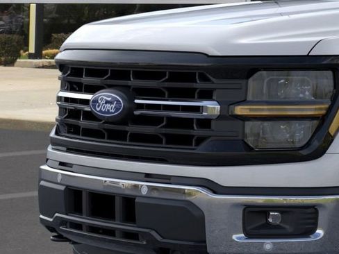 New 2025 Ford F150 XLT w/ Equipment Group 302A MID image 18