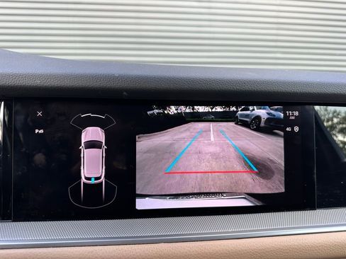 Used 2024 Porsche Cayenne image 29