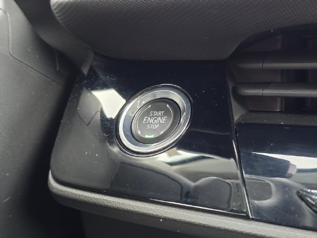 Used 2024 Buick Envision Preferred AWD/4WD image 36