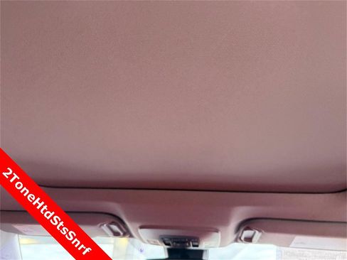 Used 2023 Toyota Camry XSE image 15