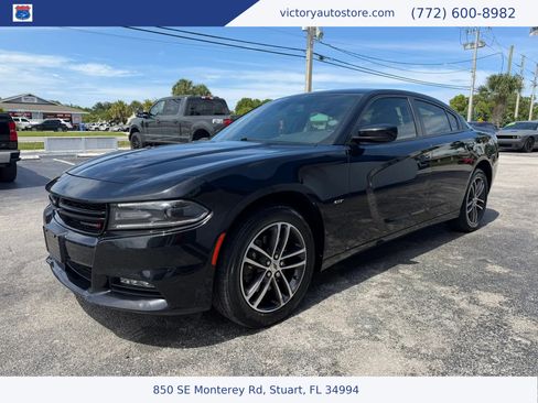 Used 2018 Dodge Charger GT AWD/4WD image 7