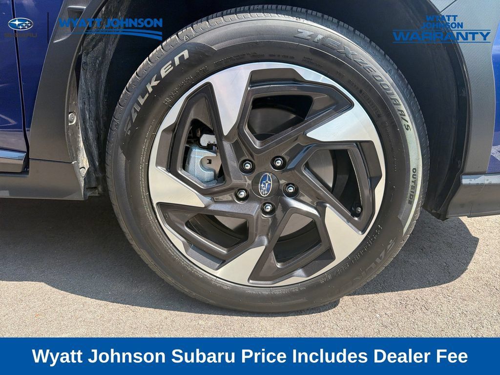 Used 2025 Subaru Crosstrek 2.5i Limited w/ Crosstrek Mirror Package AWD/4WD image 11