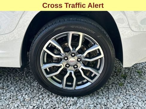 Used 2022 GMC Terrain Denali AWD/4WD image 9