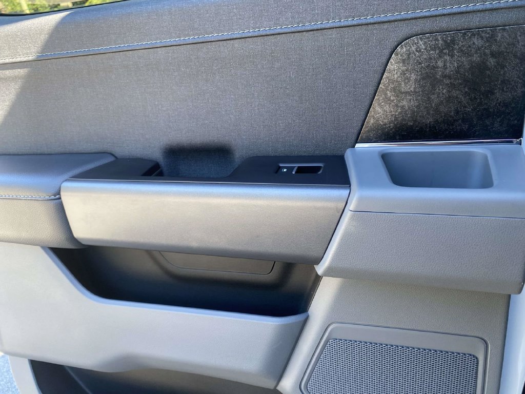 Used 2023 Ford F150 Lightning XLT AWD/4WD image 14