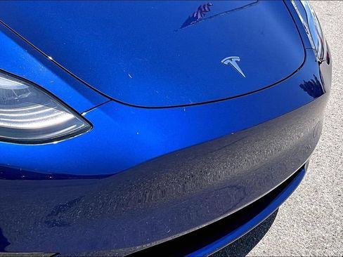 Used 2021 Tesla Model Y Long Range AWD/4WD image 33