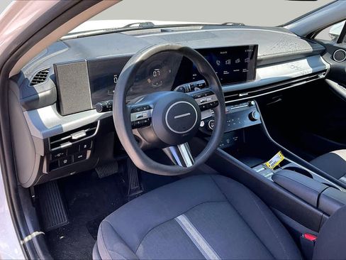Used 2024 Hyundai Sonata SEL FWD image 18