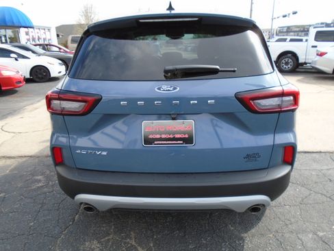 Used 2024 Ford Escape Active image 3