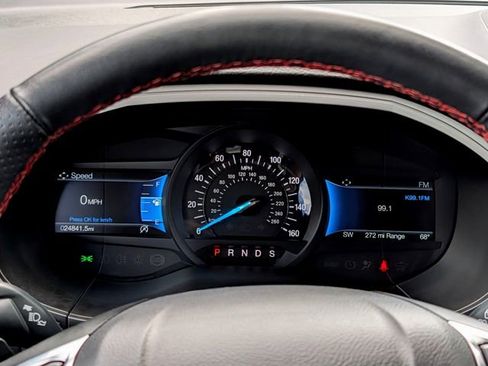 Used 2024 Ford Edge ST-Line w/ Class II Trailer Tow Package AWD/4WD image 23