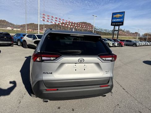 Used 2025 Toyota RAV4 XLE Premium w/ Weather Package image 5