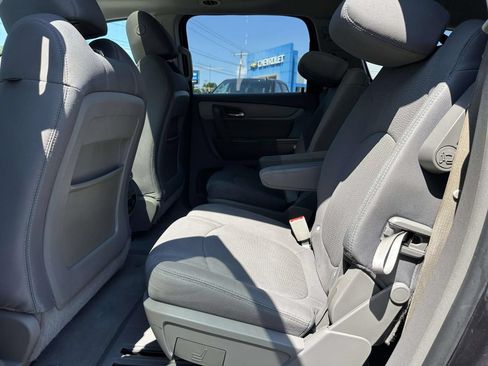 Used 2014 Chevrolet Traverse LT w/ All-Star Edition FWD image 24