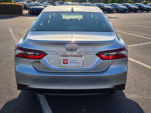 Used 2024 Toyota Camry LE FWD image 10
