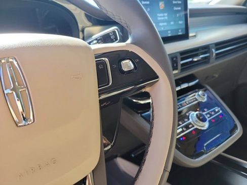 Certified 2022 Lincoln Corsair FWD image 25