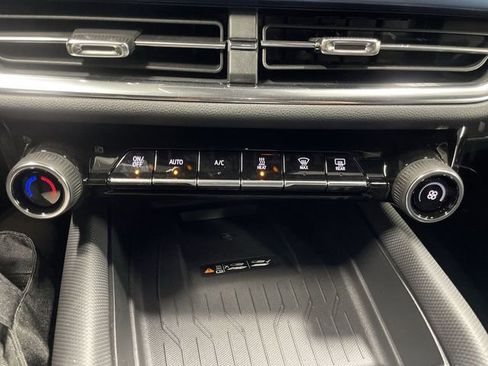 New 2026 Chevrolet Equinox EV LT FWD image 19