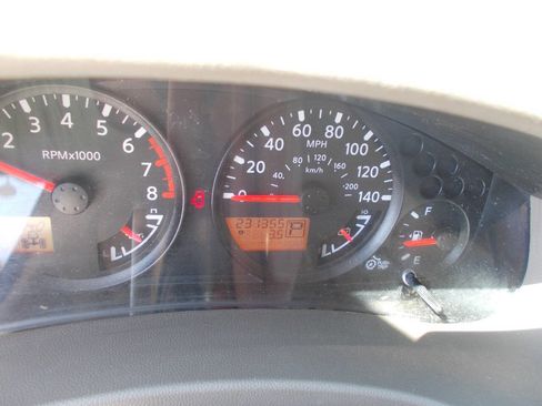 Used 2016 Nissan Frontier SV image 14