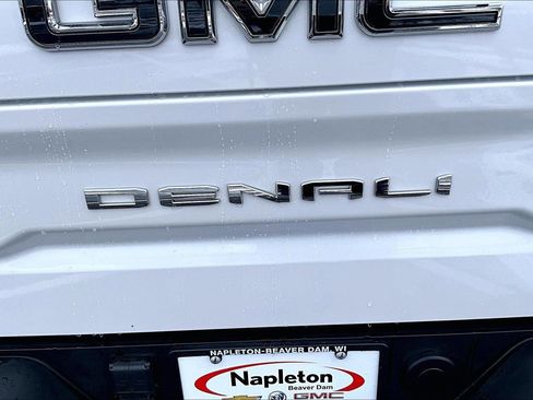 Used 2024 GMC Sierra 1500 Denali Ultimate image 8