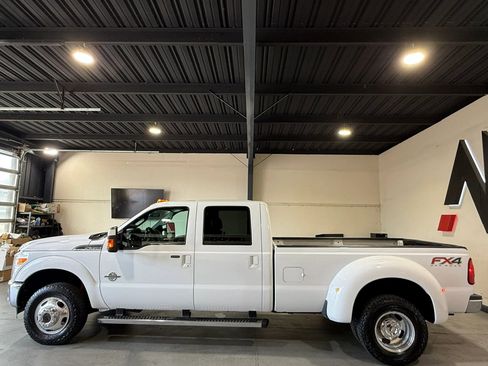 Used 2012 Ford F350 Lariat w/ Chrome Pkg AWD/4WD image 5