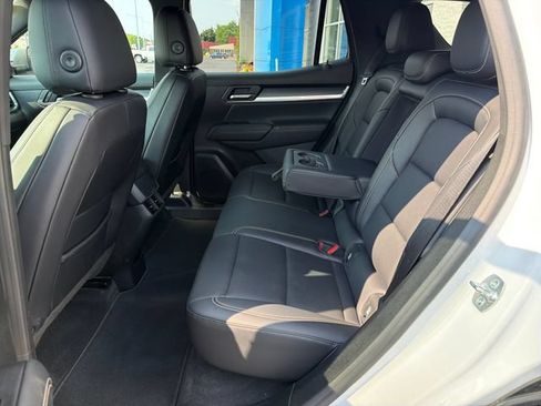 Used 2026 GMC Terrain Elevation w/ Elevation Premium Package AWD/4WD image 29
