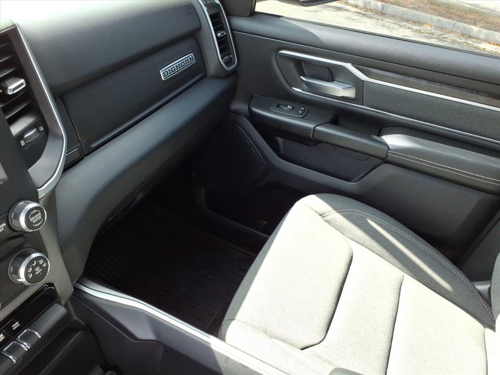 Used 2022 RAM 1500 Big Horn AWD/4WD image 36