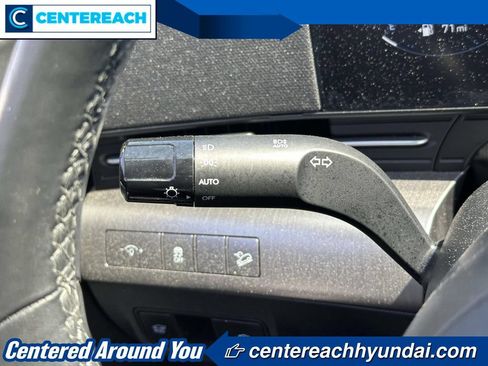 Used 2024 Hyundai Kona Limited AWD/4WD image 23