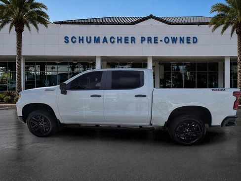 Used 2025 Chevrolet Silverado 1500 LT Trail Boss w/ LT Trail Boss Premium Package AWD/4WD image 4