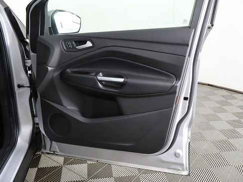 Used 2019 Ford Escape SE AWD/4WD image 20
