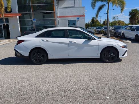 New 2026 Hyundai Elantra SEL Sport Premium image 8