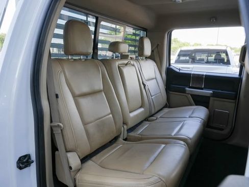 Used 2018 Ford F350 Lariat w/ Lariat Value Package AWD/4WD image 39