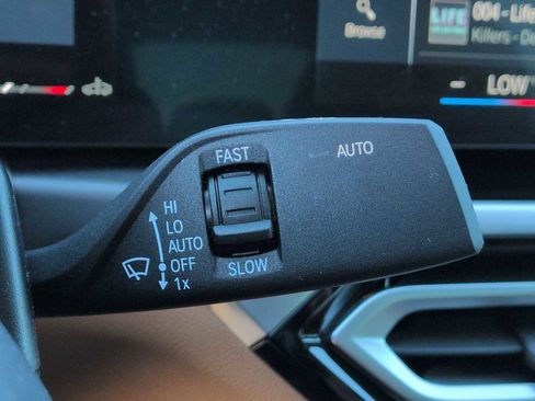 Certified 2024 BMW 330i xDrive 330i xDrive w/ Premium Package image 25