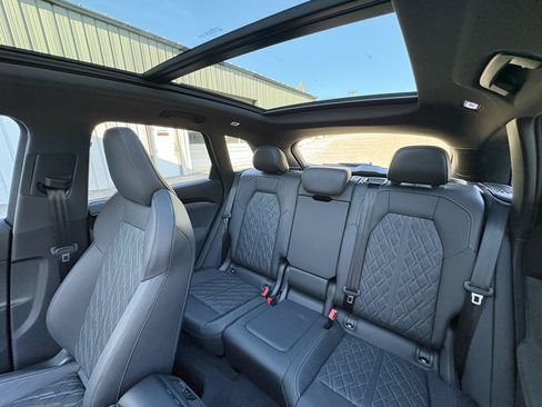 Used 2025 Audi SQ5 Premium Plus AWD/4WD image 14