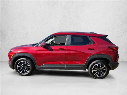 Used 2025 Chevrolet TrailBlazer LT image 8