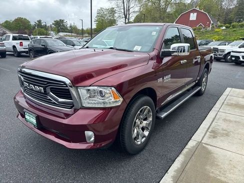 Used 2017 RAM 1500 Limited AWD/4WD image 2