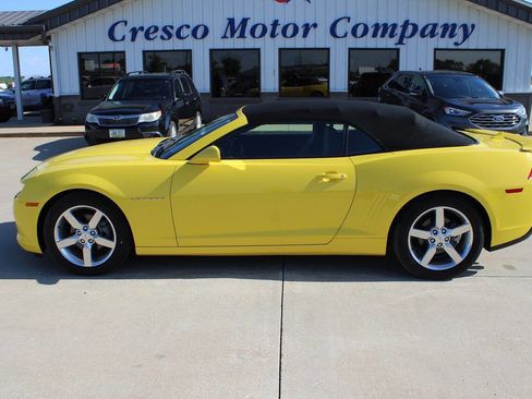 Used 2015 Chevrolet Camaro LT RWD image 8