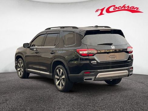 Certified 2024 Honda Pilot Touring image 5