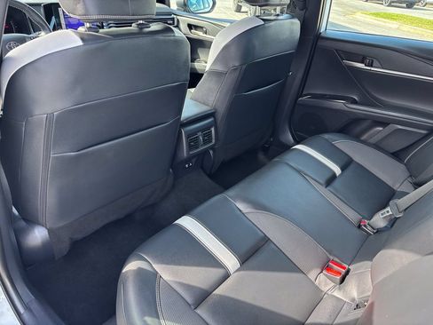 Used 2025 Toyota Camry SE w/ Convenience Package AWD/4WD image 44