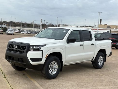 New 2026 Nissan Frontier S image 4