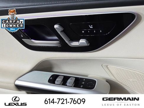 Used 2024 Mercedes-Benz GLC 300 4MATIC image 29