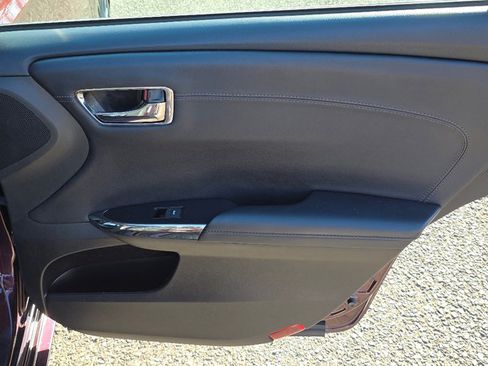 Used 2017 Toyota Avalon Touring w/ Carpet Mat Package image 22