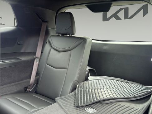 Used 2021 Cadillac XT6 Premium Luxury AWD/4WD image 25