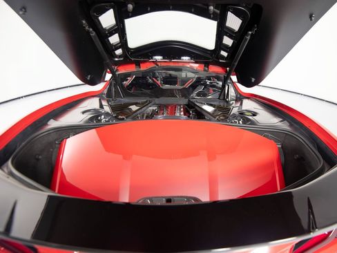 Used 2021 Chevrolet Corvette Stingray Preferred Cpe w/ Engine Appearance Package RWD image 51