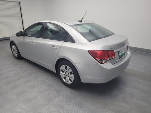 Used 2014 Chevrolet Cruze LS FWD image 3