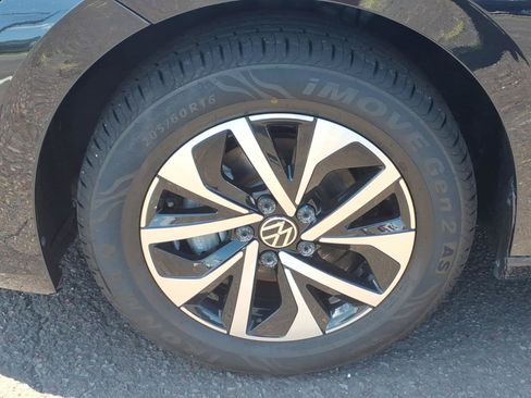 Used 2024 Volkswagen Jetta S FWD image 10