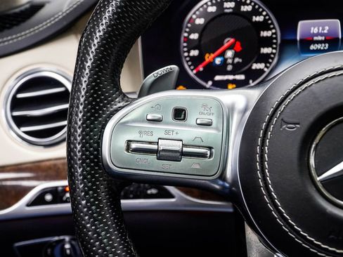 Used 2019 Mercedes-Benz S 63 AMG S 4MATIC Sedan image 33