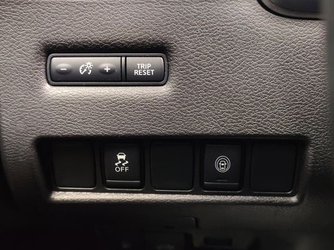 Used 2020 Nissan Murano SV FWD image 24