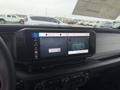 New 2026 Jeep Gladiator Sport image 28