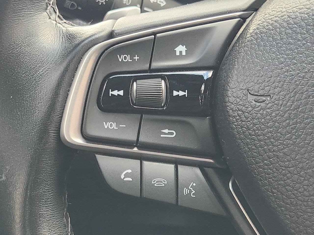 Used 2022 Honda Accord Sport image 26