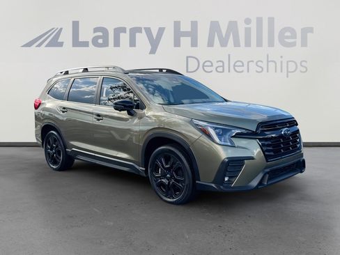 Used 2023 Subaru Ascent Onyx Edition Limited image 8