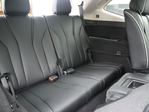 New 2026 Acura MDX SH-AWD w/ Advance Package image 28