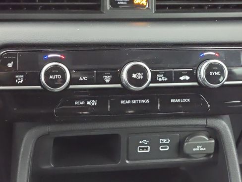 Certified 2023 Honda Pilot EX-L image 25