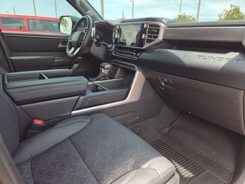 Used 2025 Toyota Tundra SR5 w/ SR5 Premium Package RWD image 15