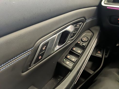 Used 2023 BMW M340i xDrive w/ Premium Package image 32